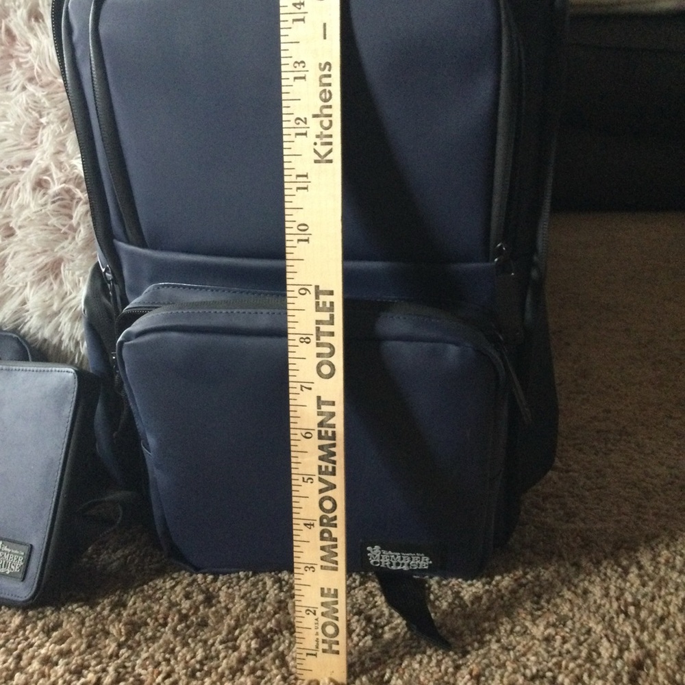 Disney Vacation Club travel bundle.  Back pack, fanny pack and passport wallet - Picture 4 of 6